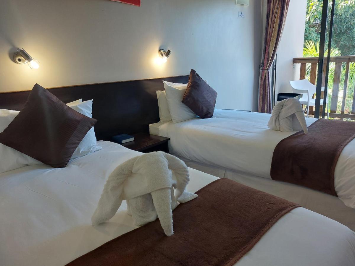 St Lucia Lodge Extérieur photo